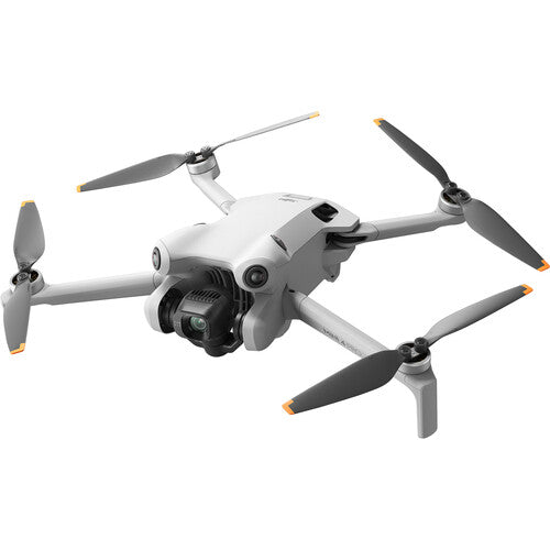 Drone DJI Mini 4 Pro - Fly More Combo (DJI RC 2)