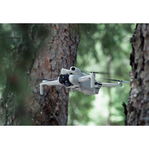 Drone DJI Mini 4 Pro - Fly More Combo (DJI RC 2)