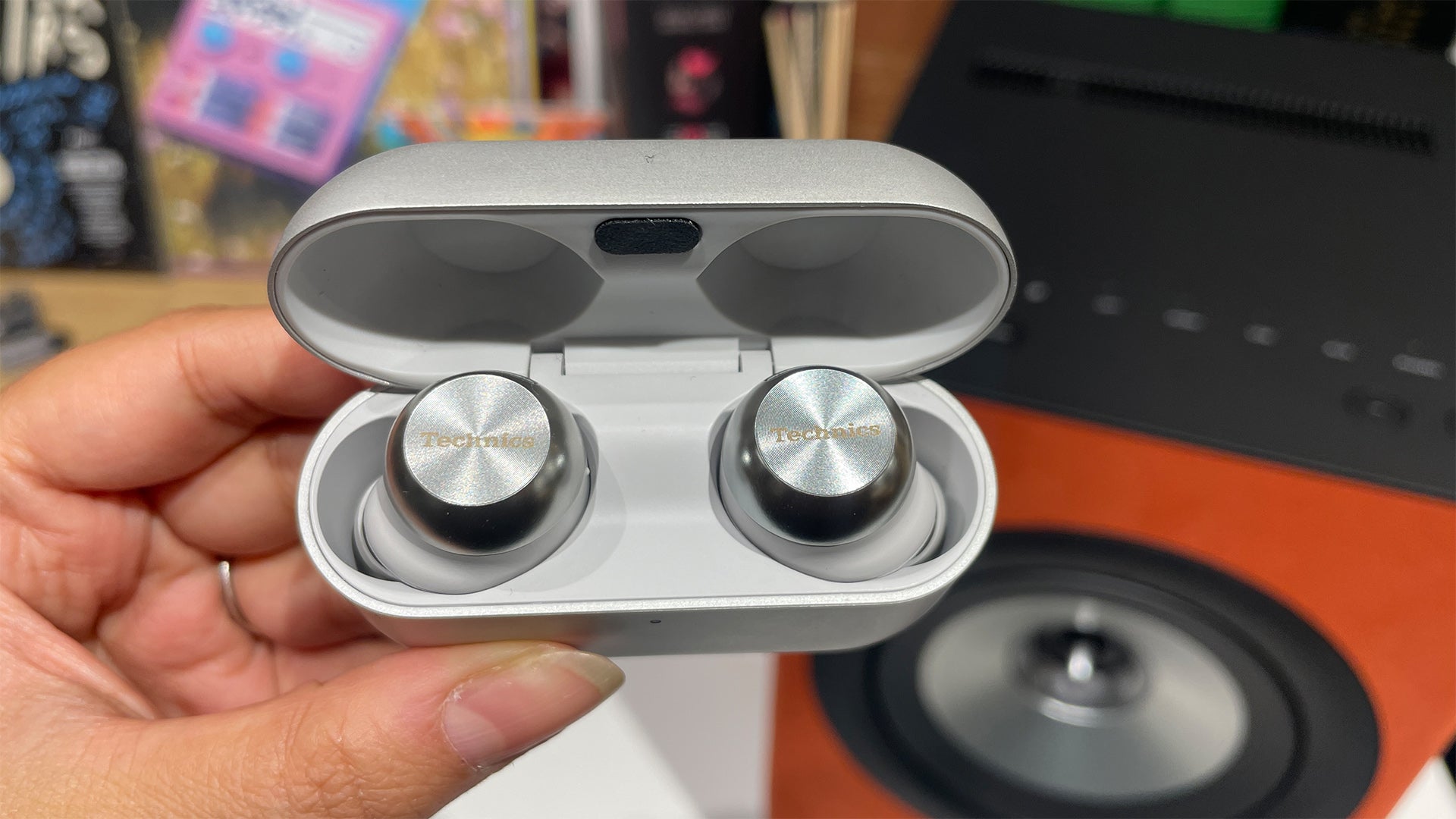 Audífonos Technics EAH-AZ100 Hi-Fi con Cancelación de Ruido y Dolby Atmos